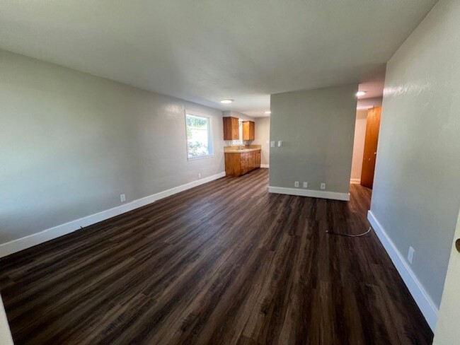 Primary Photo - Chester Street 5-PLEX