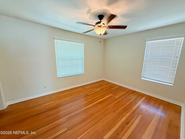 Building Photo - 2936 Riverside Ave