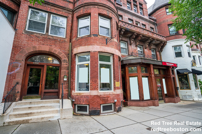 Building Photo - 1402 Beacon St