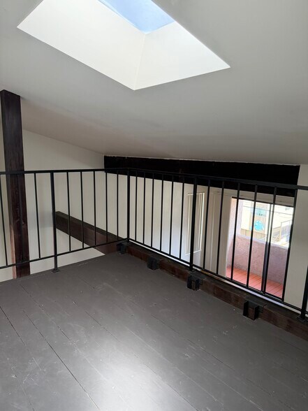 Loft - 700 1st St