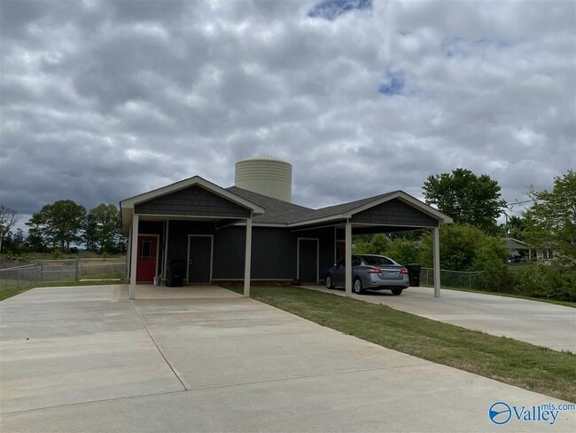 Building Photo - 104 Blue Heron Way