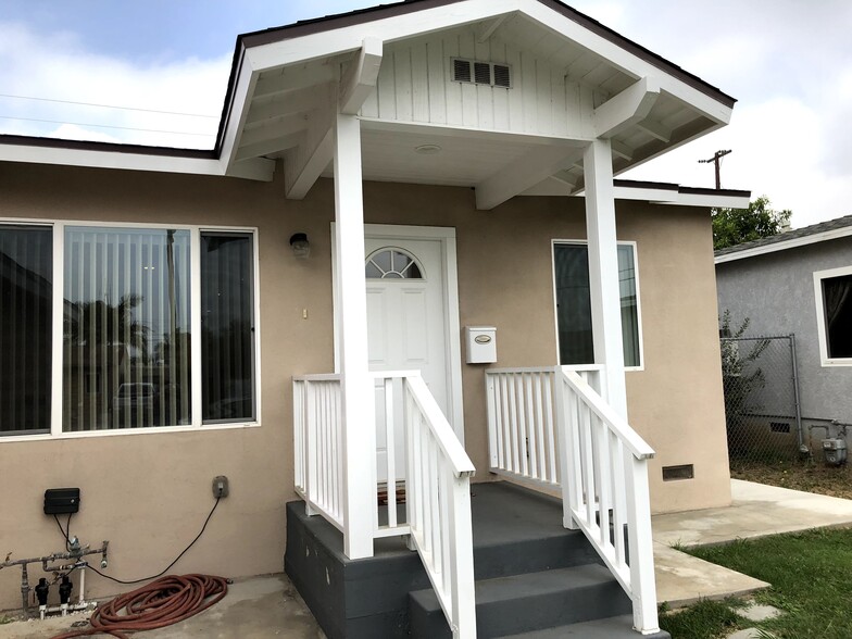Building Photo - 17011 La Salle Ave