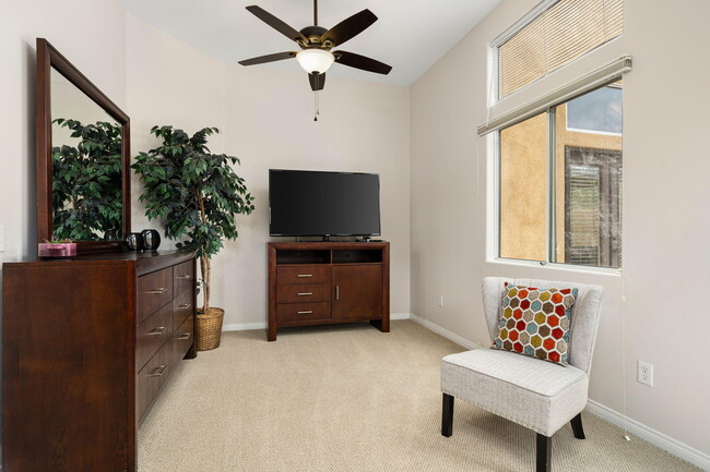 Building Photo - 53845 Avenida Alvarado