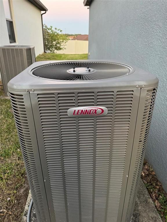 Building Photo - 748 Citrus Isle Dr