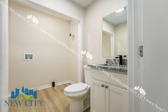 Building Photo - 53-55 Hawkes Avenue, Columbus, OH 43222