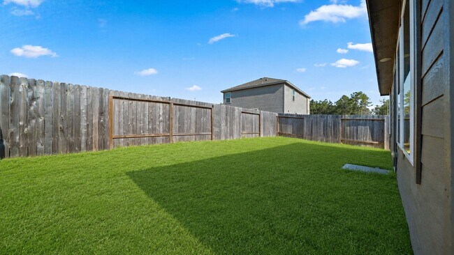 Building Photo - 14974 N Ascot Bend Cir