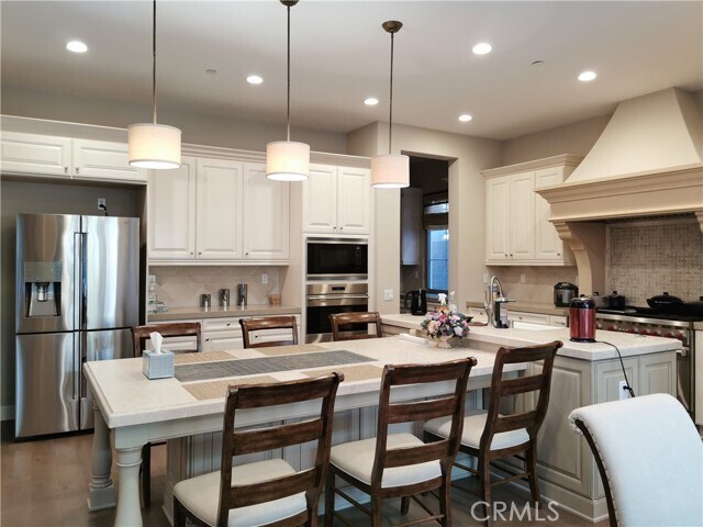 Building Photo - 16 Branding Iron