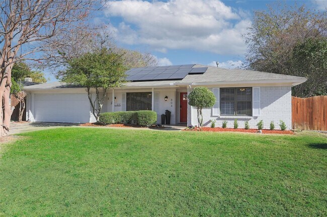 Building Photo - 804 Ridgefield Dr