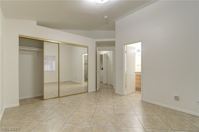 Building Photo - 4017 Hidden Oasis Ct