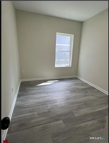 Building Photo - 37 Woodland St