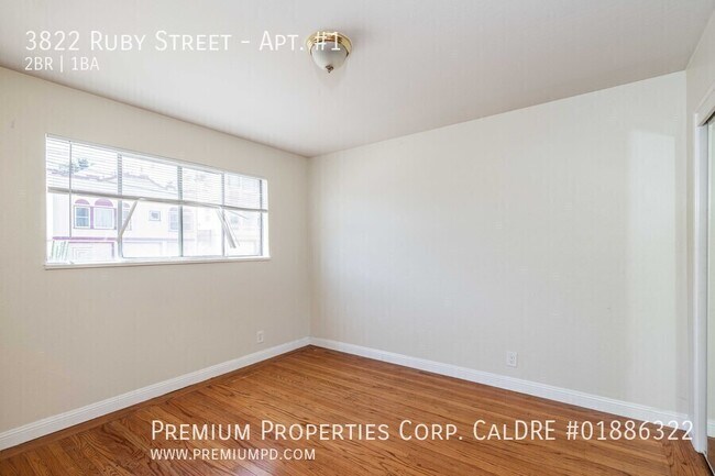 Building Photo - 3822 Ruby St