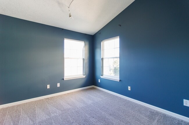 Building Photo - 1006 Cavendish Dr