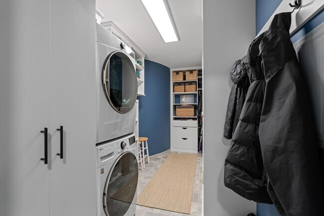 Building Photo - 1240 S 2nd St