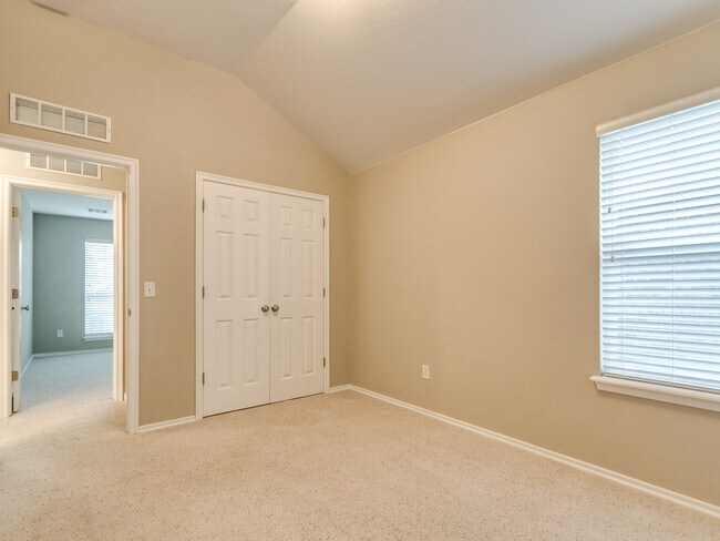 Building Photo - 2532 NW 179th Ct