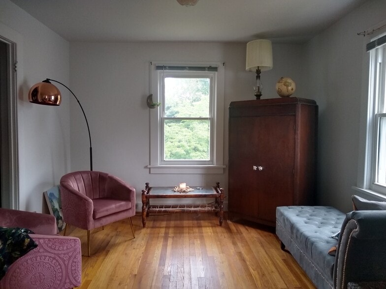 Building Photo - 1147 Meriwether St
