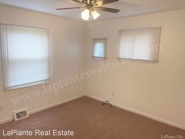 Building Photo - 2 br, 1 bath House - 2538 Oakwood Avenue