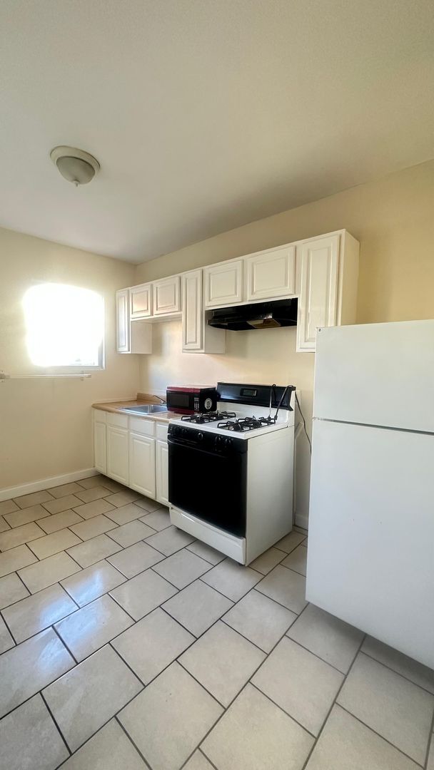 Building Photo - Beautiful Row - West Passyunk