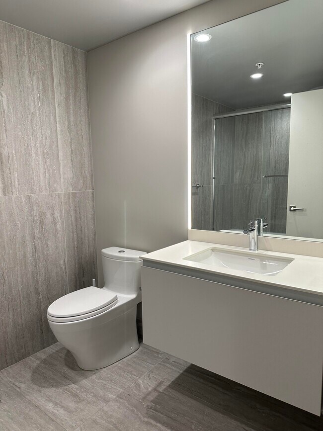 Building Photo - 1238 Sutter St