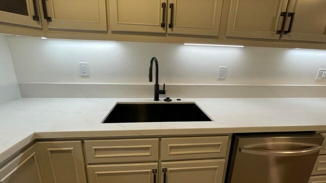 Building Photo - 81406 S Palo Verde Dr