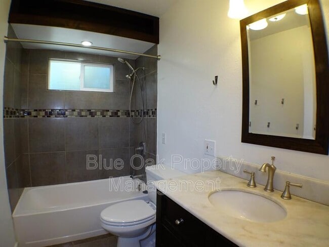 Building Photo - 1804 Citrus Ave