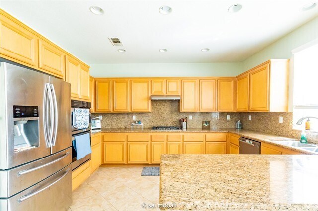 Building Photo - 19920 Via Joyce Dr