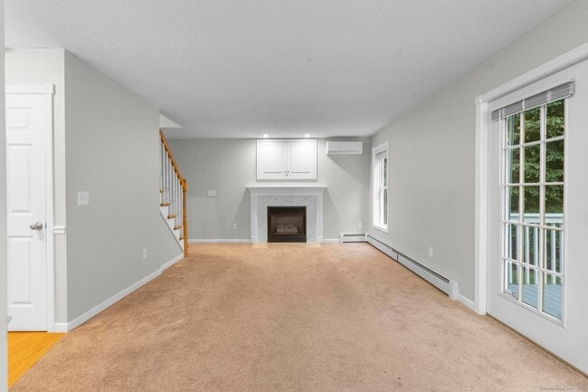 Building Photo - 232 Woodmont Dr