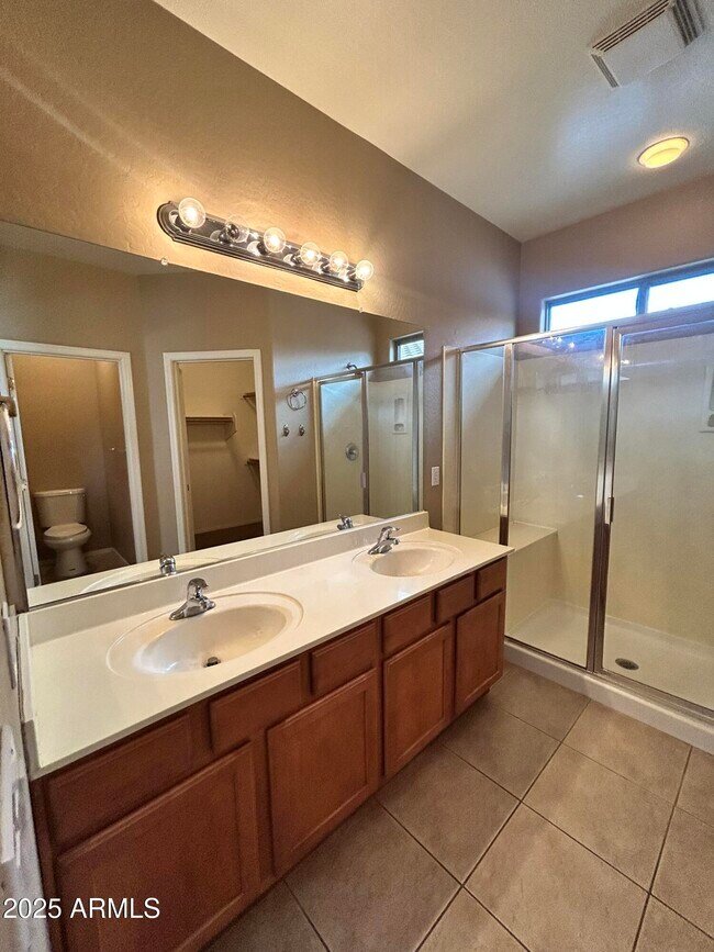 Building Photo - 45168 W Mescal Dr