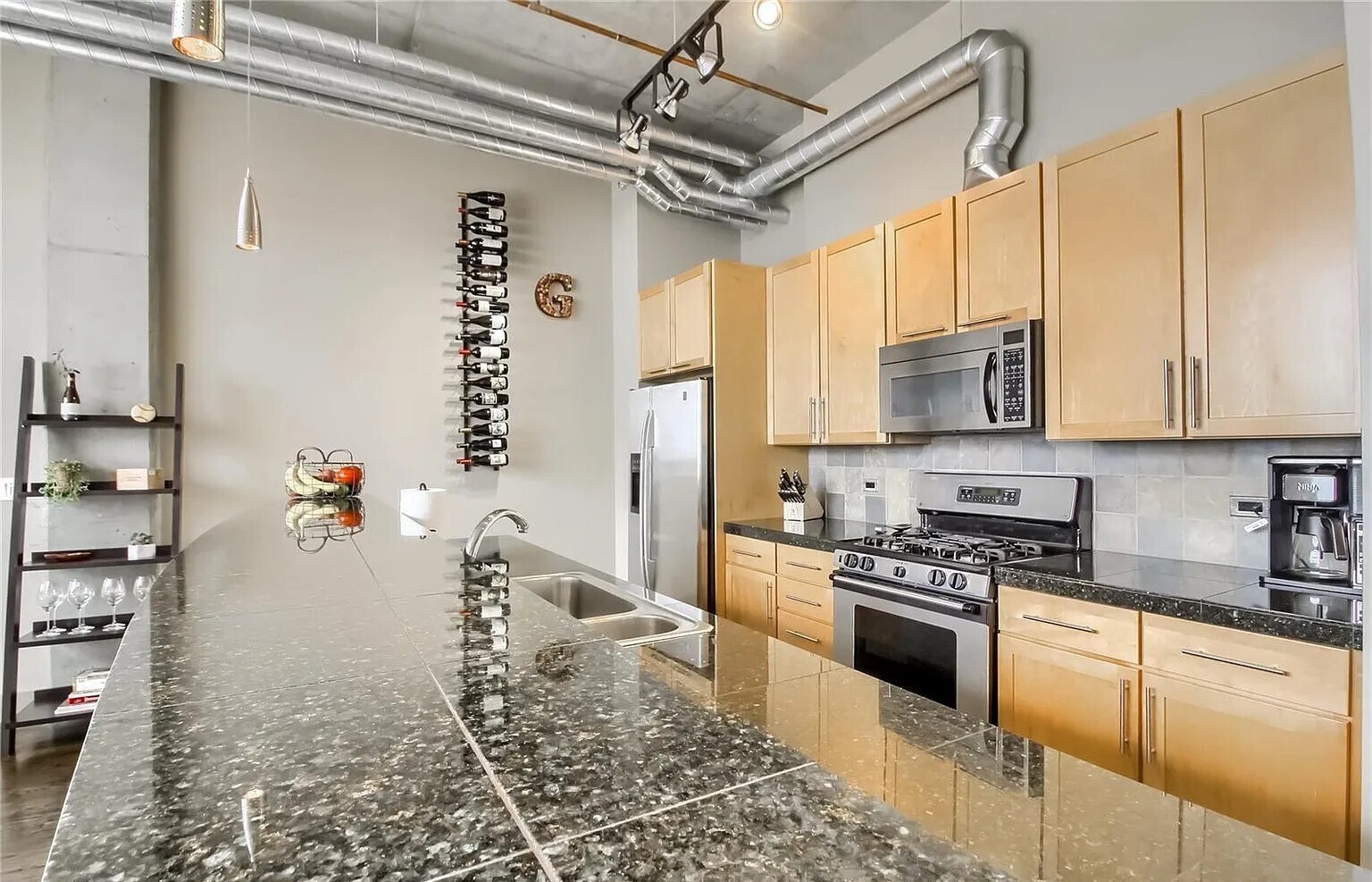Building Photo - 2899 N Speer Blvd