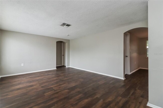 Building Photo - 7500 San Salvadore Dr
