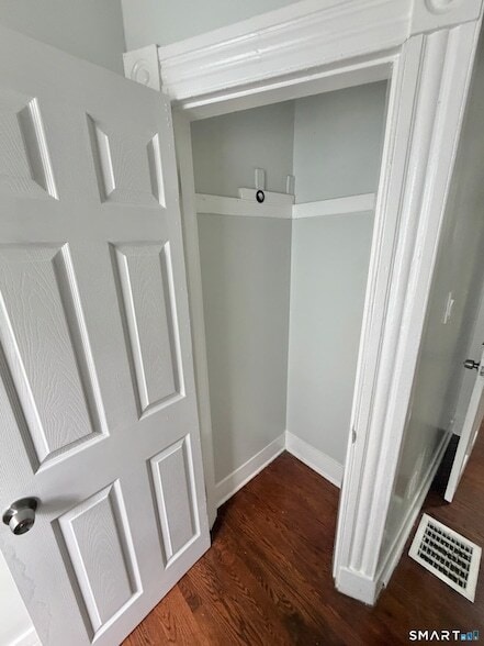 Building Photo - 139 Poplar St