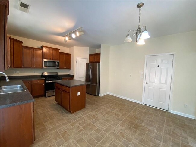 Building Photo - 2146 Peach Shoals Cir