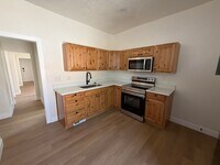 Building Photo - 660 23rd St