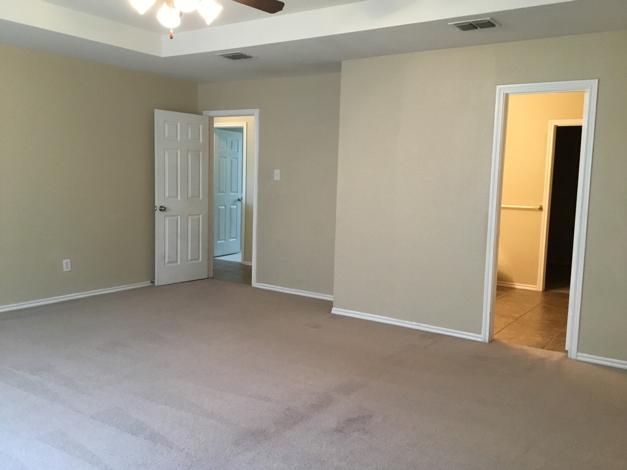 Building Photo - 13149 Cowper Dr