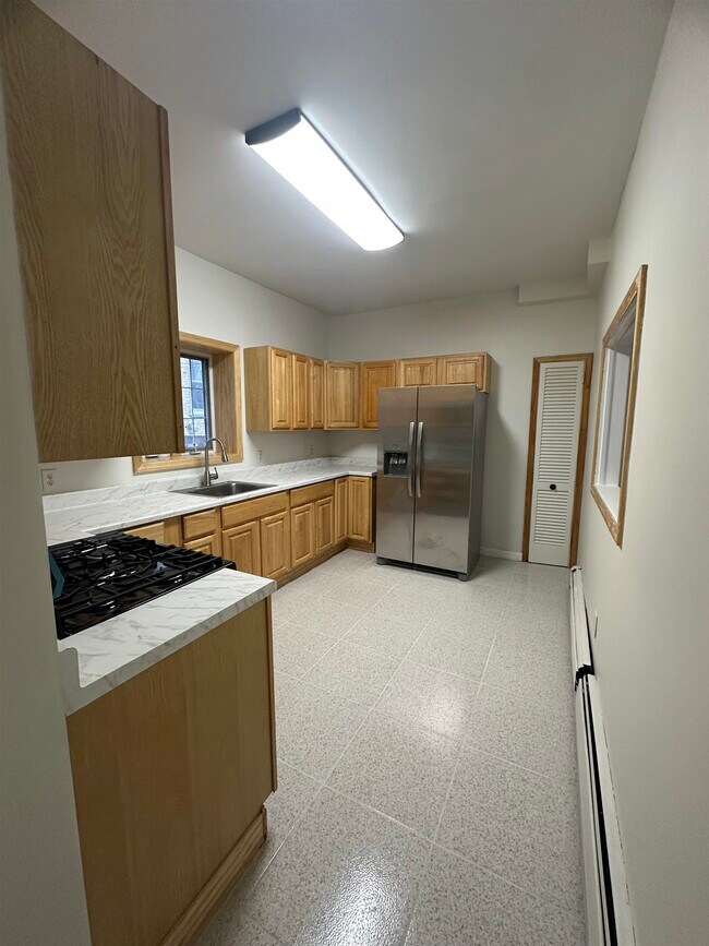 Building Photo - 292 Stegman Pkwy