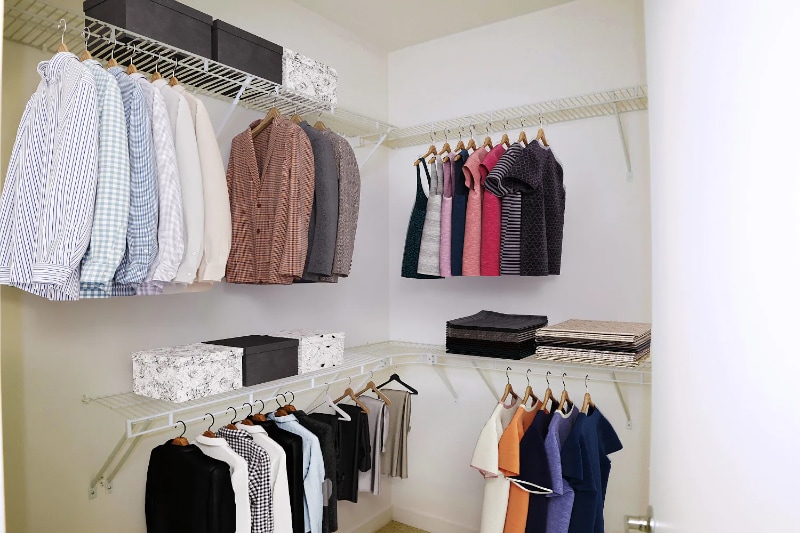 Building Photo - 183 W Kinzie St