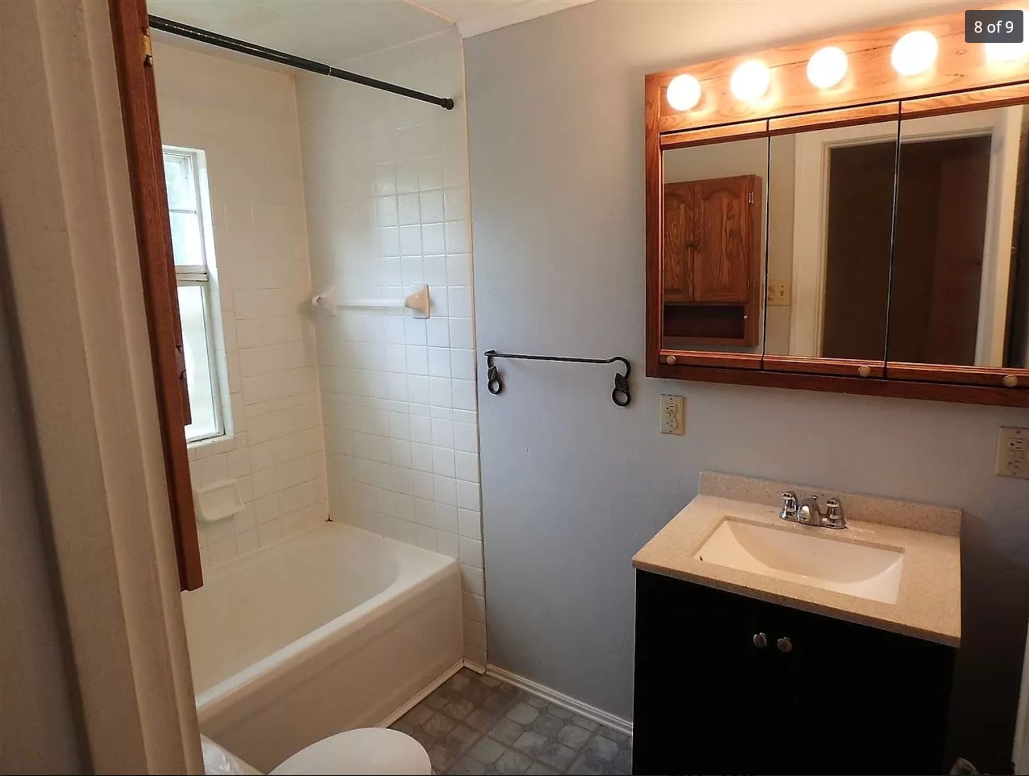 Bathroom - 517 Columbia Ave
