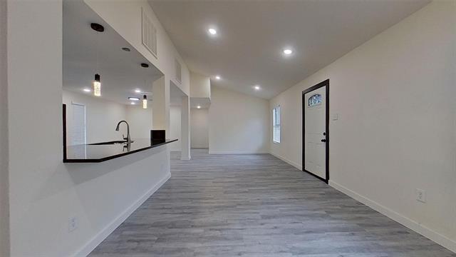 Building Photo - 1404 Arvel Cir