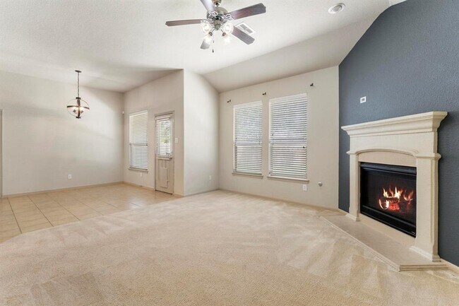 Building Photo - 2902 Lemmingham Dr