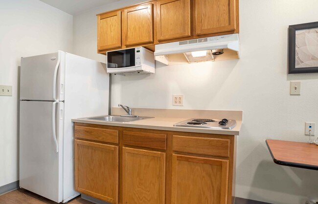 Building Photo - Furnished Studio-Tallahassee - Northwest