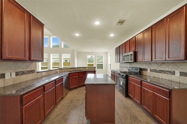 Building Photo - 20803 Fair Walnut Way