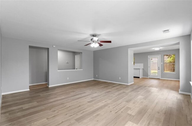 Building Photo - 1406 Hemple Dr