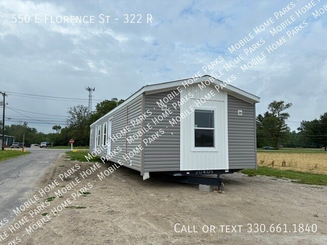 Building Photo - 550 E Florence Ave