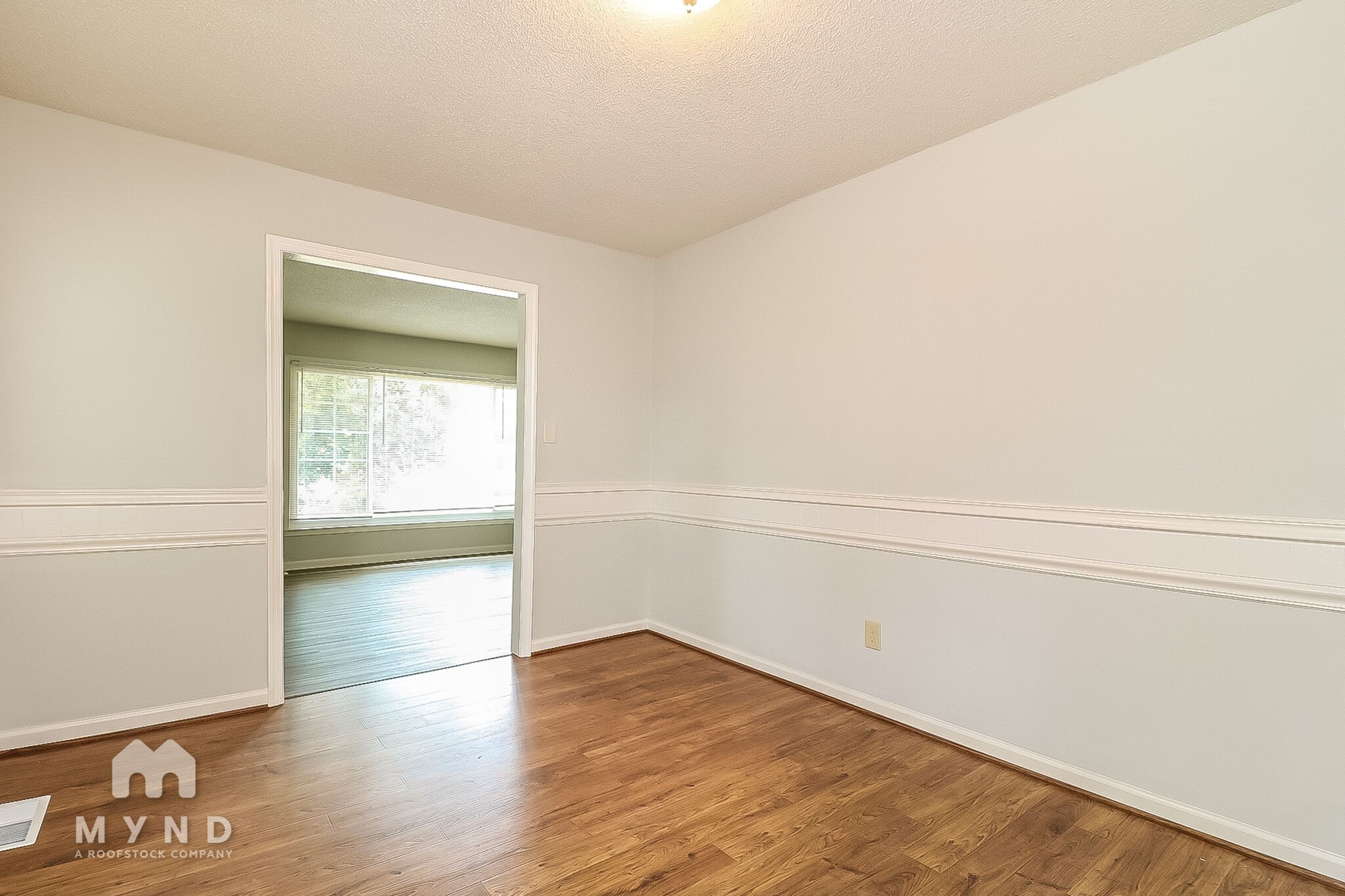 Building Photo - 4812 Kaplan Dr