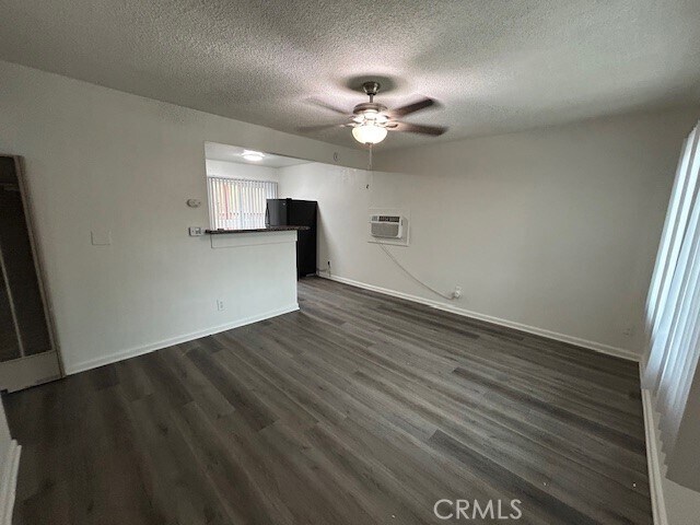 Building Photo - 37067 Bankside Dr