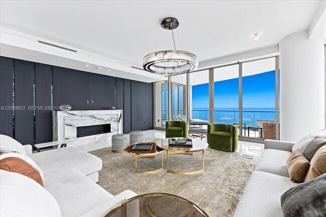 Building Photo - 17975 Collins Ave