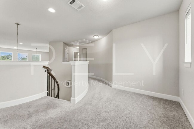 Building Photo - 240 Cross Timbers Dr