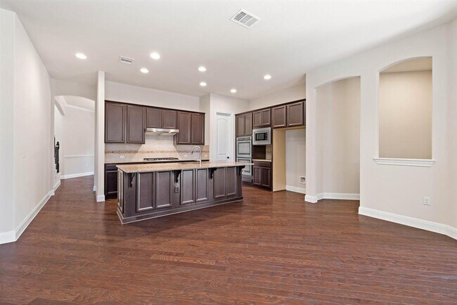 Building Photo - 15815 Axehandle Trl