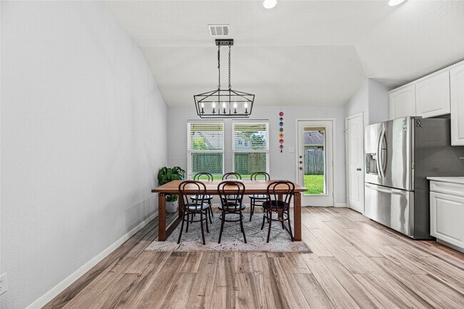 Building Photo - 19507 Alton Springs Dr
