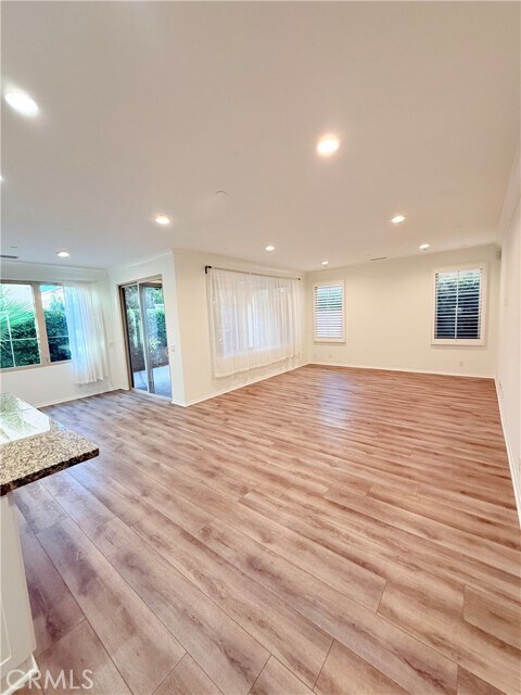 Building Photo - 53 Rockcress