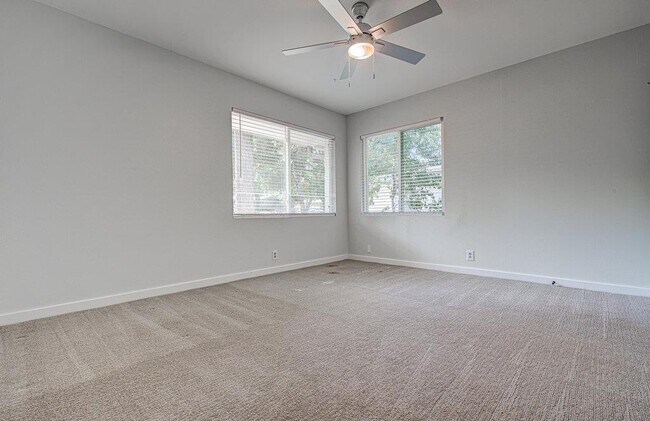 Building Photo - 6106 Shoal Creek Blvd